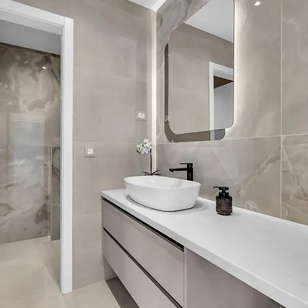 Blue Dream - La Luna Apartman *