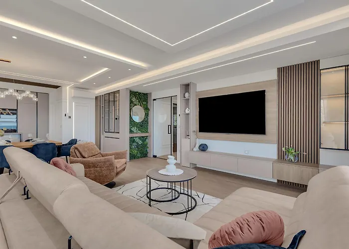 Blue Dream - La Luna Apartment